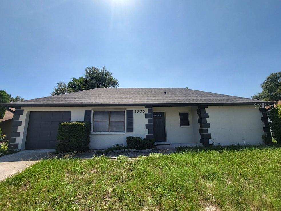 1305 CALAMONDIN DR Property Photo 1