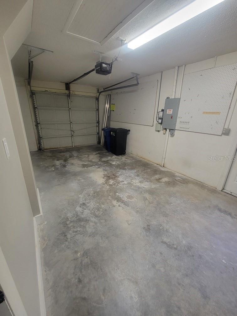 1305 Calamondin Dr Property Photo 16