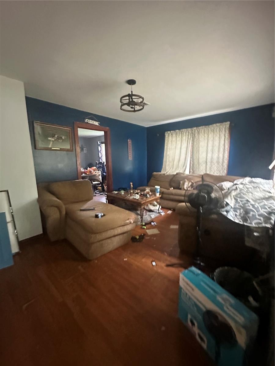 237 Broad St Property Photo 11