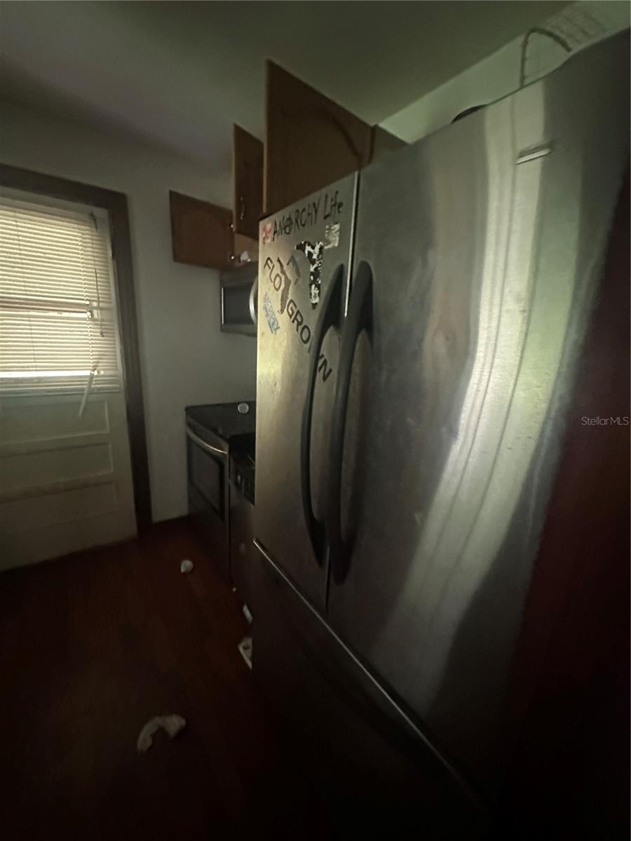 237 Broad St Property Photo 13