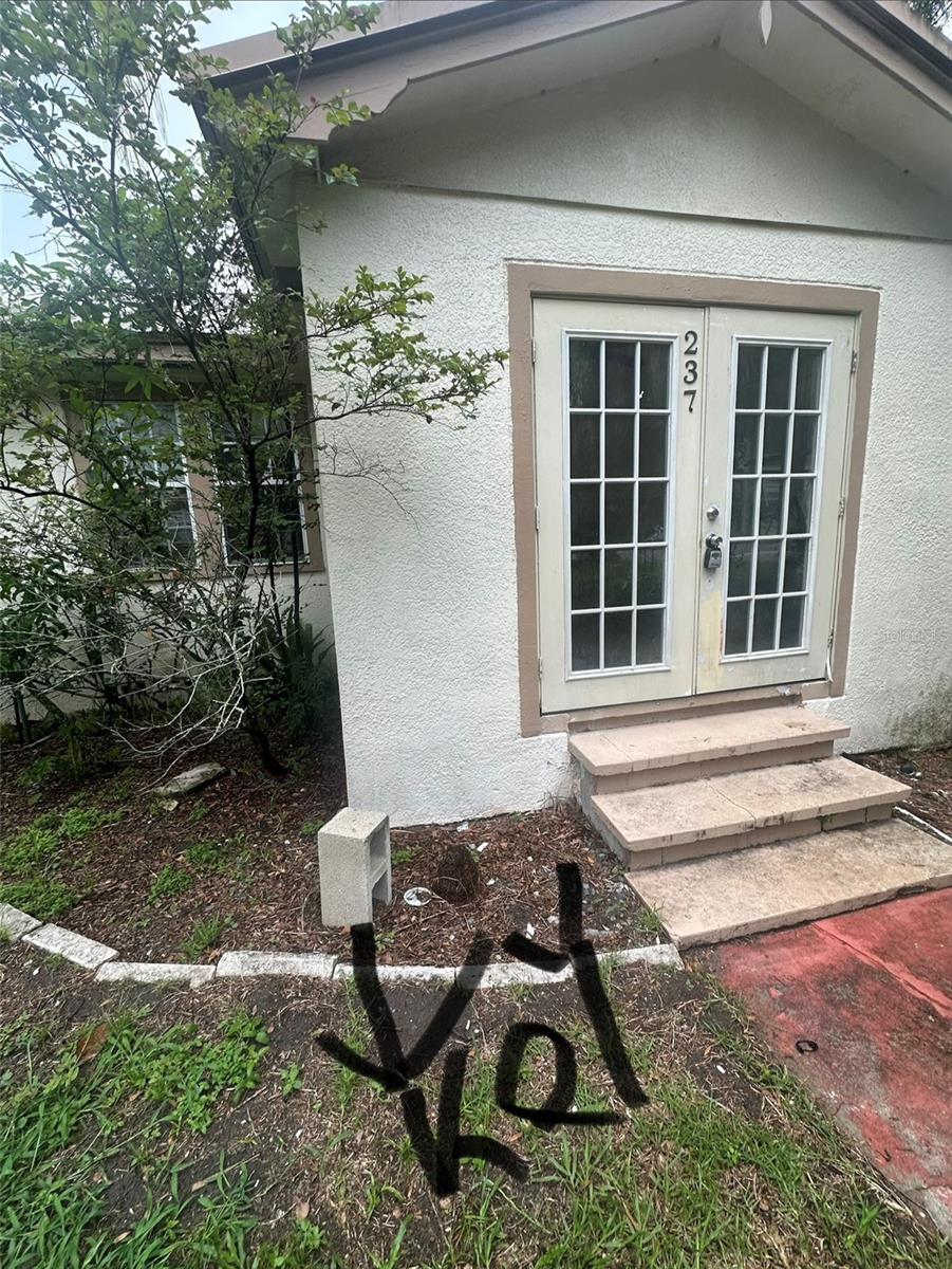 237 Broad St Property Photo 22