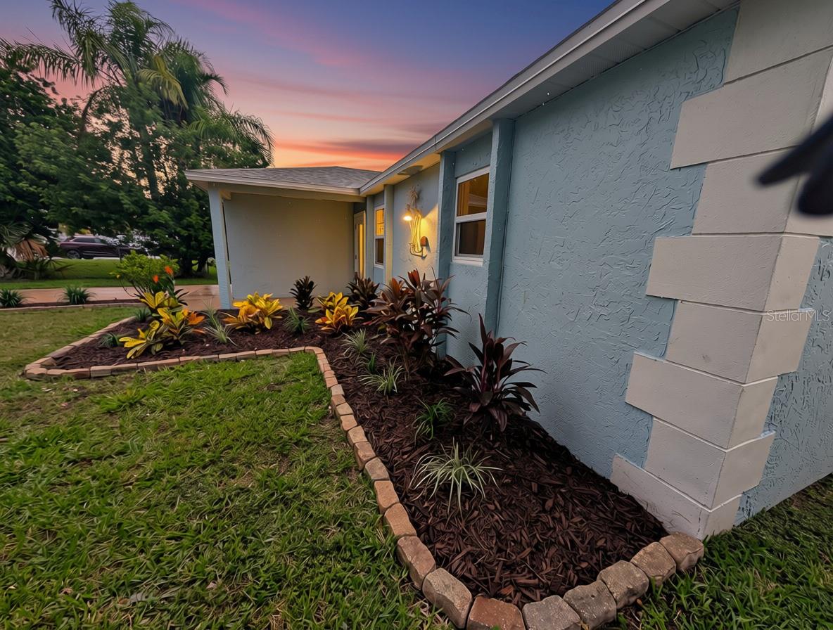 6432 Boatyard Dr Property Photo 5