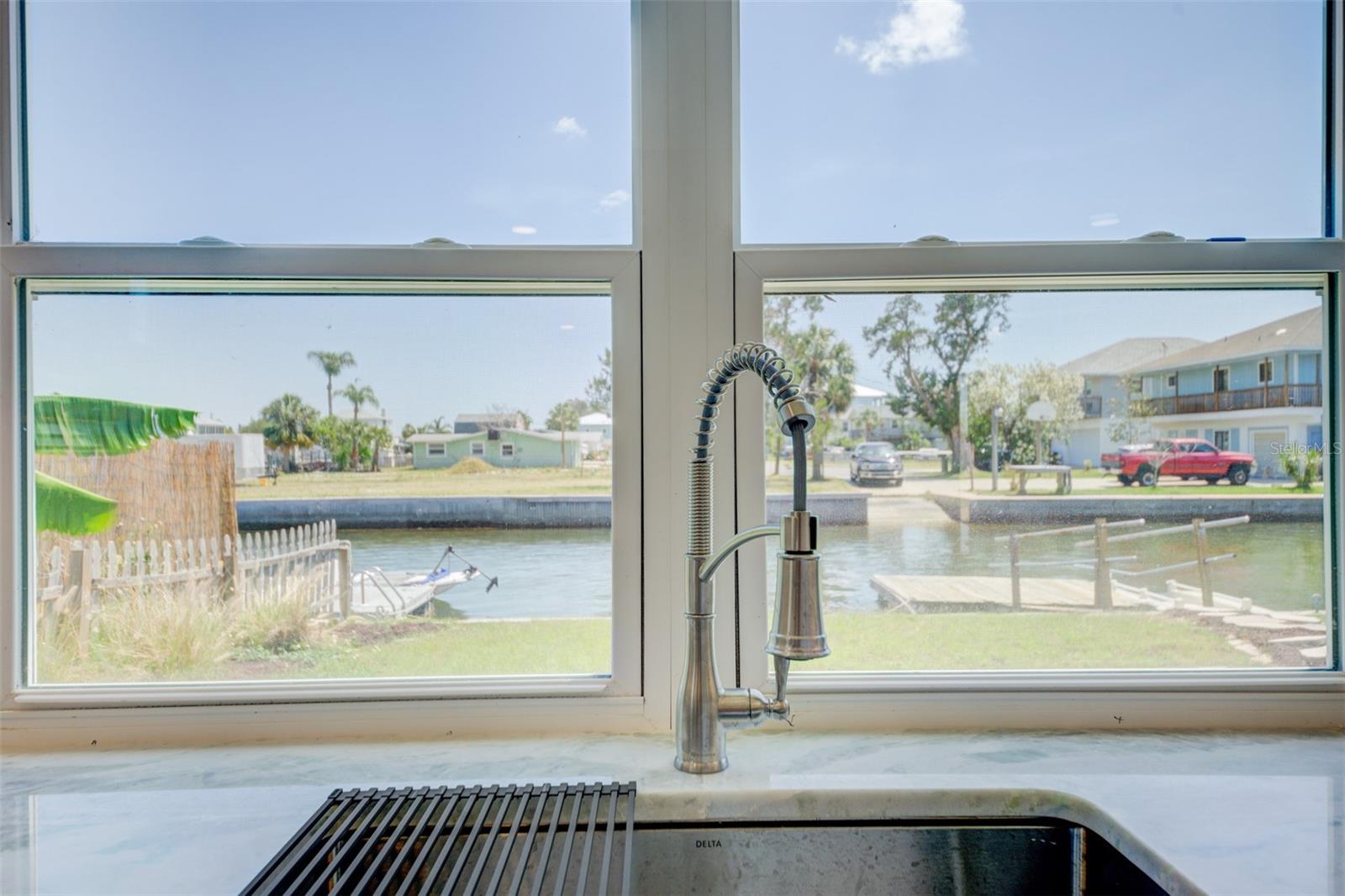 6432 Boatyard Dr Property Photo 9