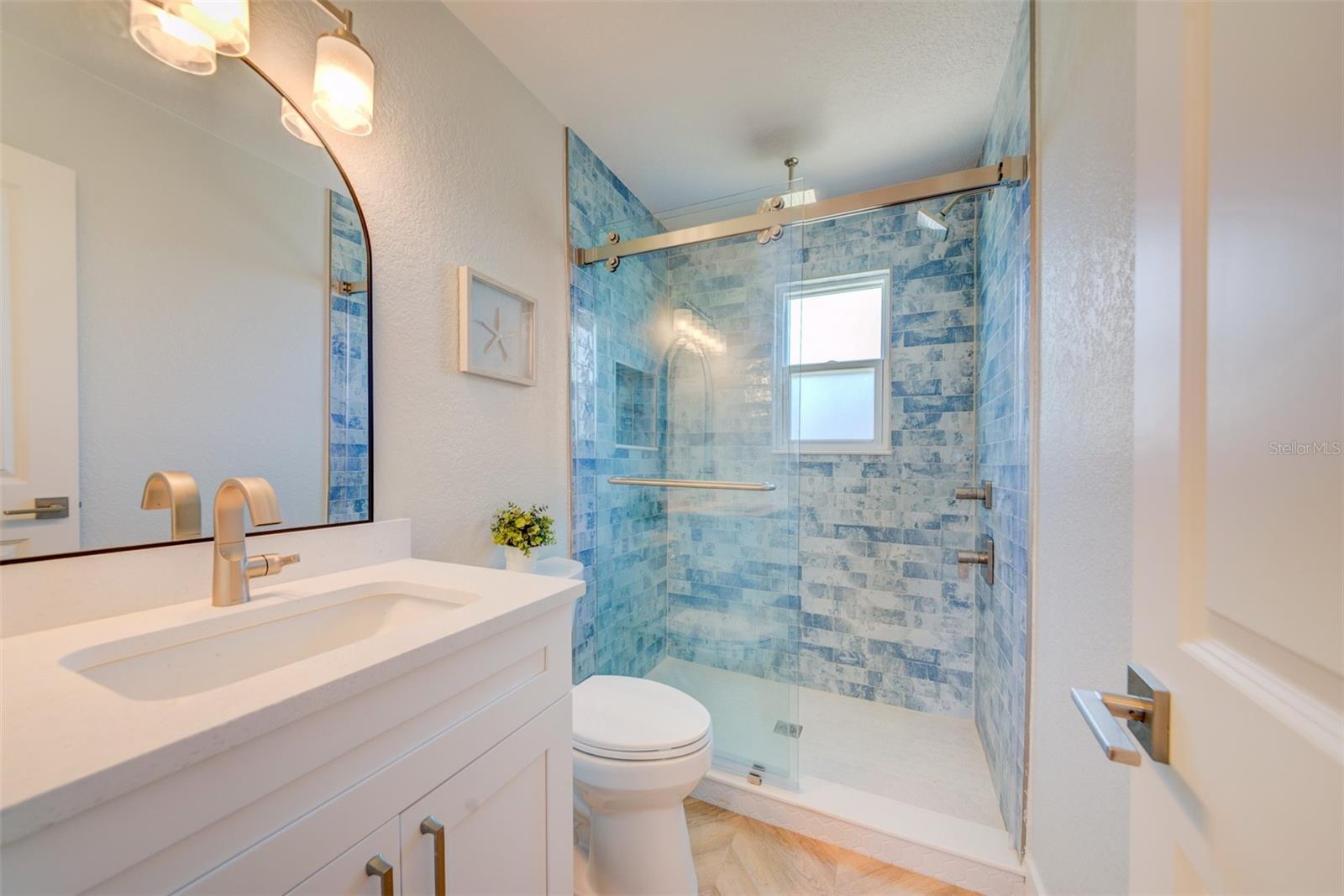 6432 Boatyard Dr Property Photo 10