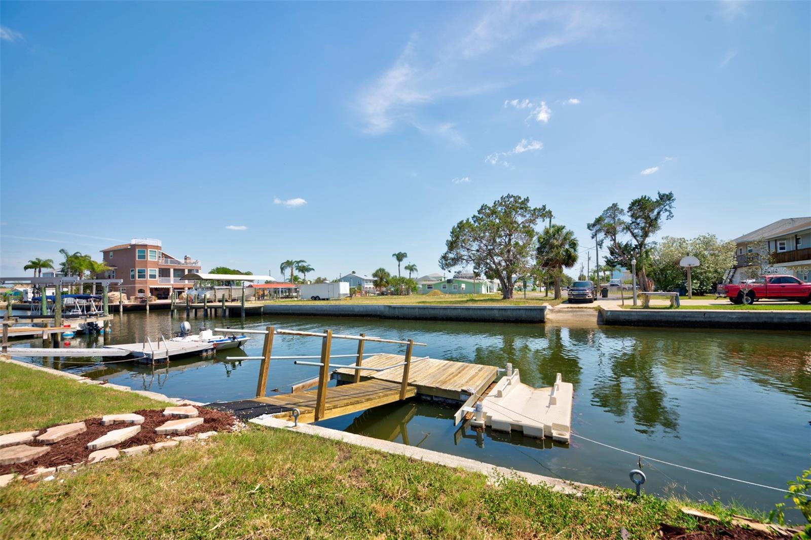 6432 Boatyard Dr Property Photo 14