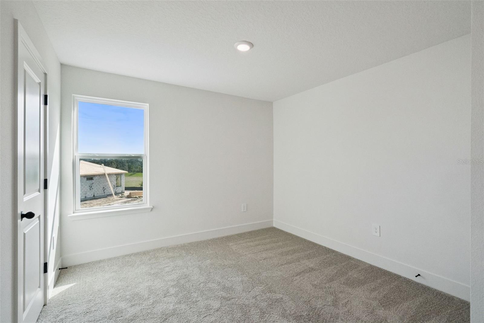 714 Emerald Grove Dr Property Photo 26