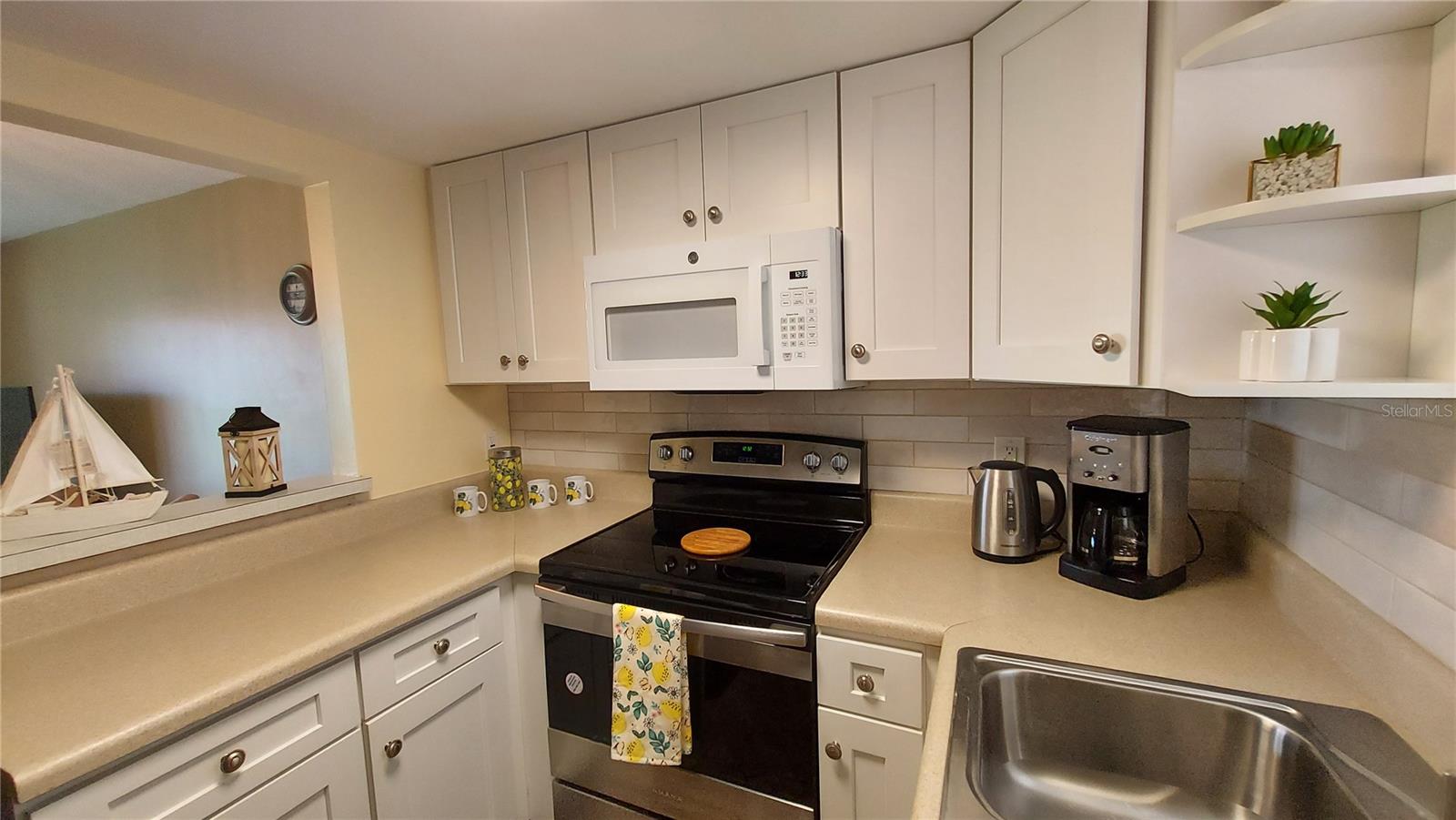 5154 Turquoise Ln #201 Property Photo 5