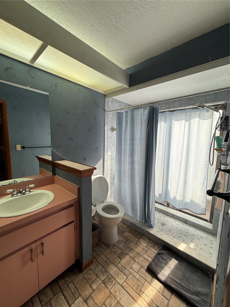 9231 Eldridge Rd Property Photo 13