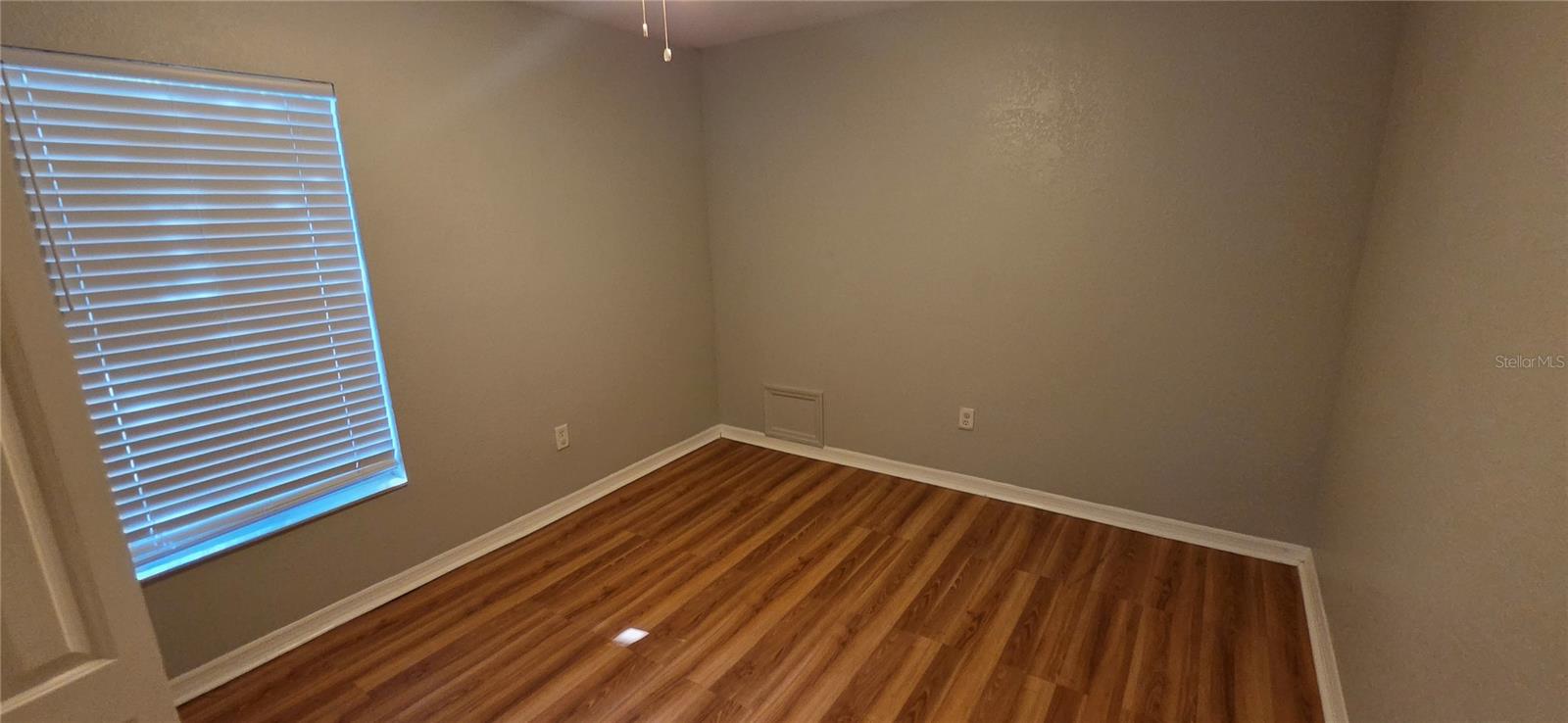 6807 E North Bay St Property Photo 14