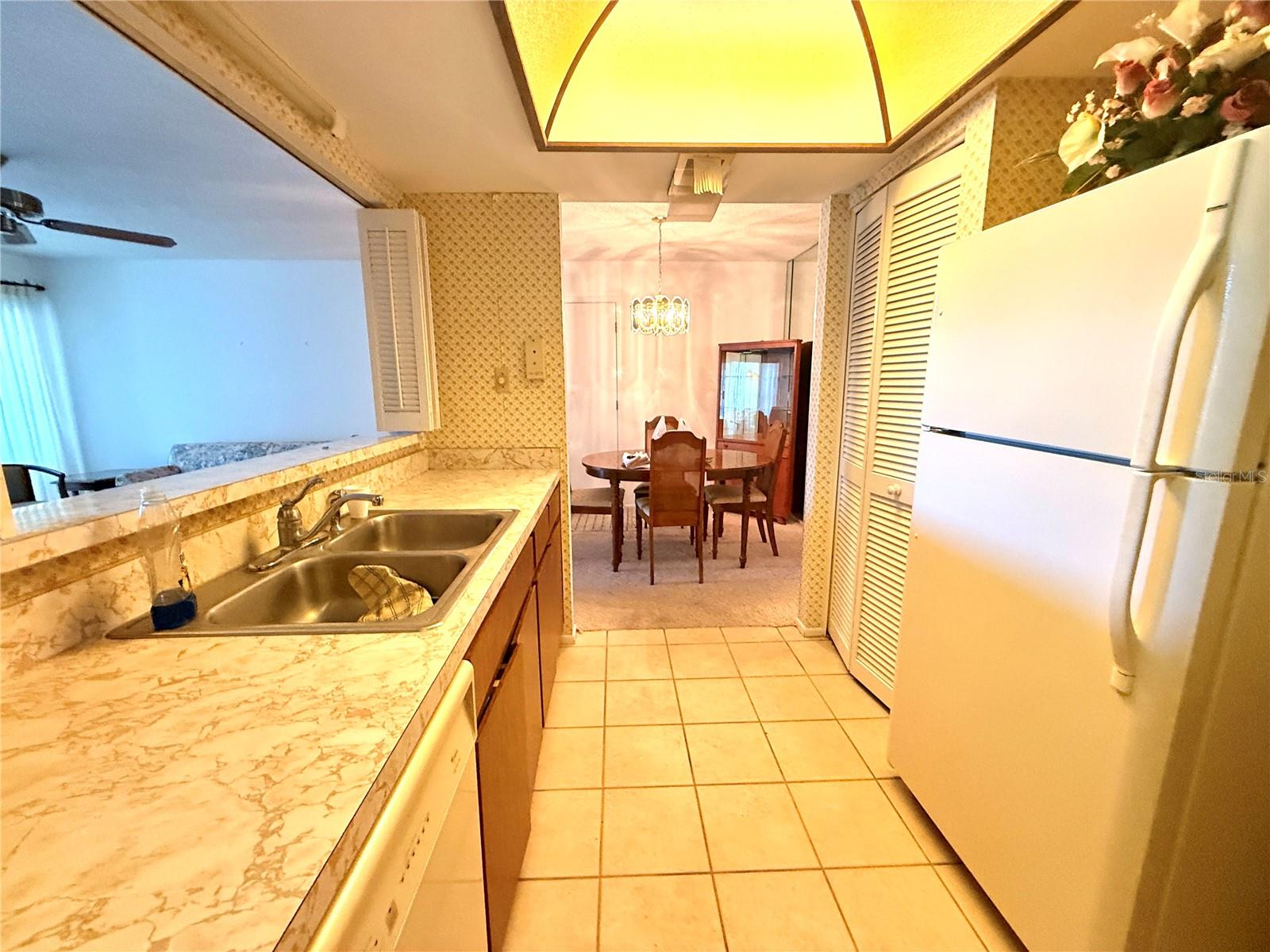 8111 Bugle Ct #2 Property Photo 3