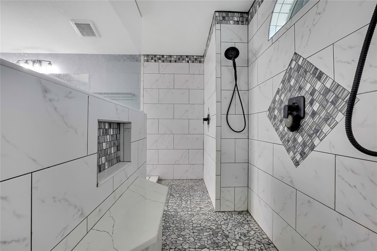 4016 Jacaranda Cir Property Photo 42