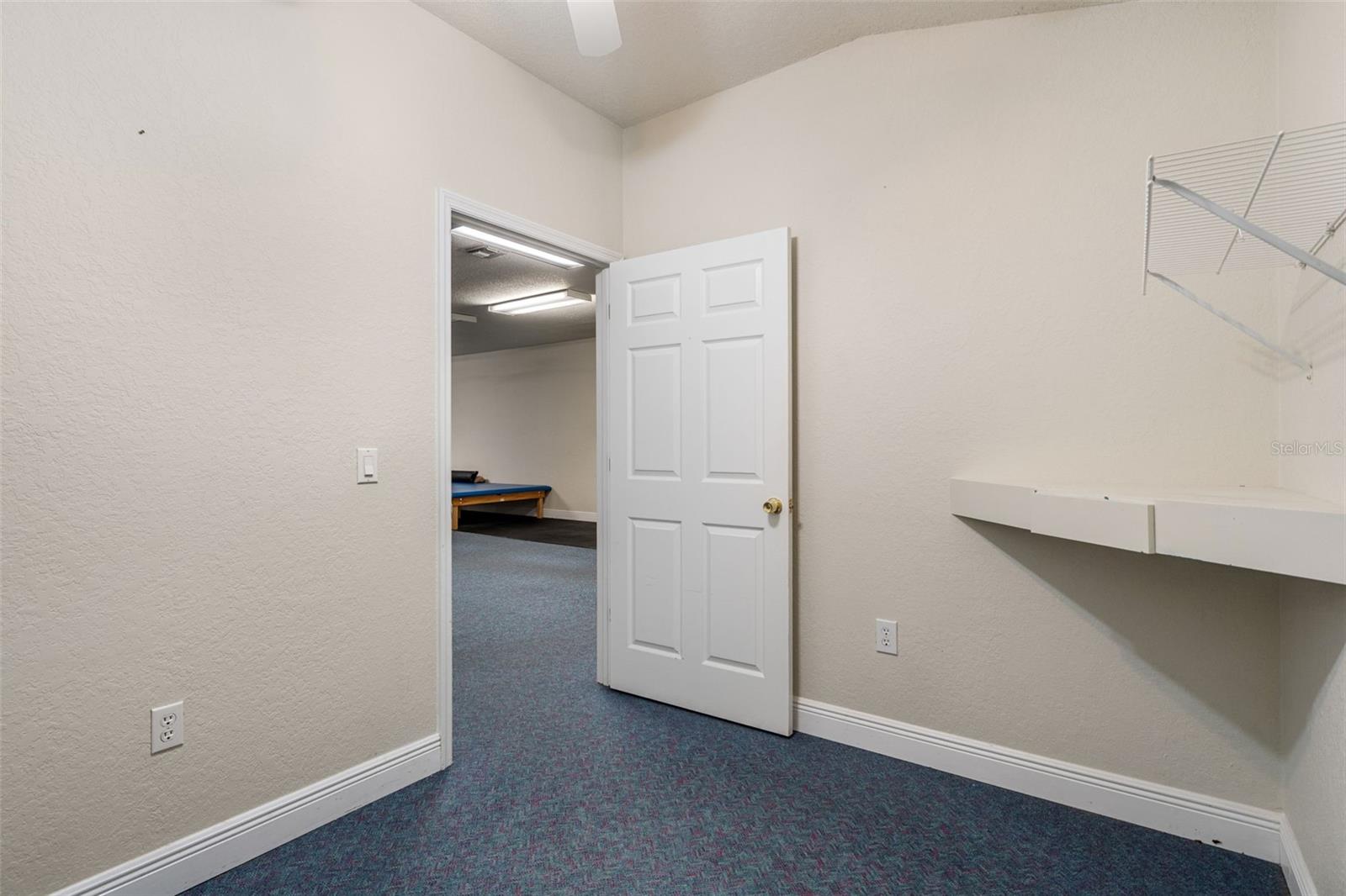 1377 Deltona Blvd Property Photo 14