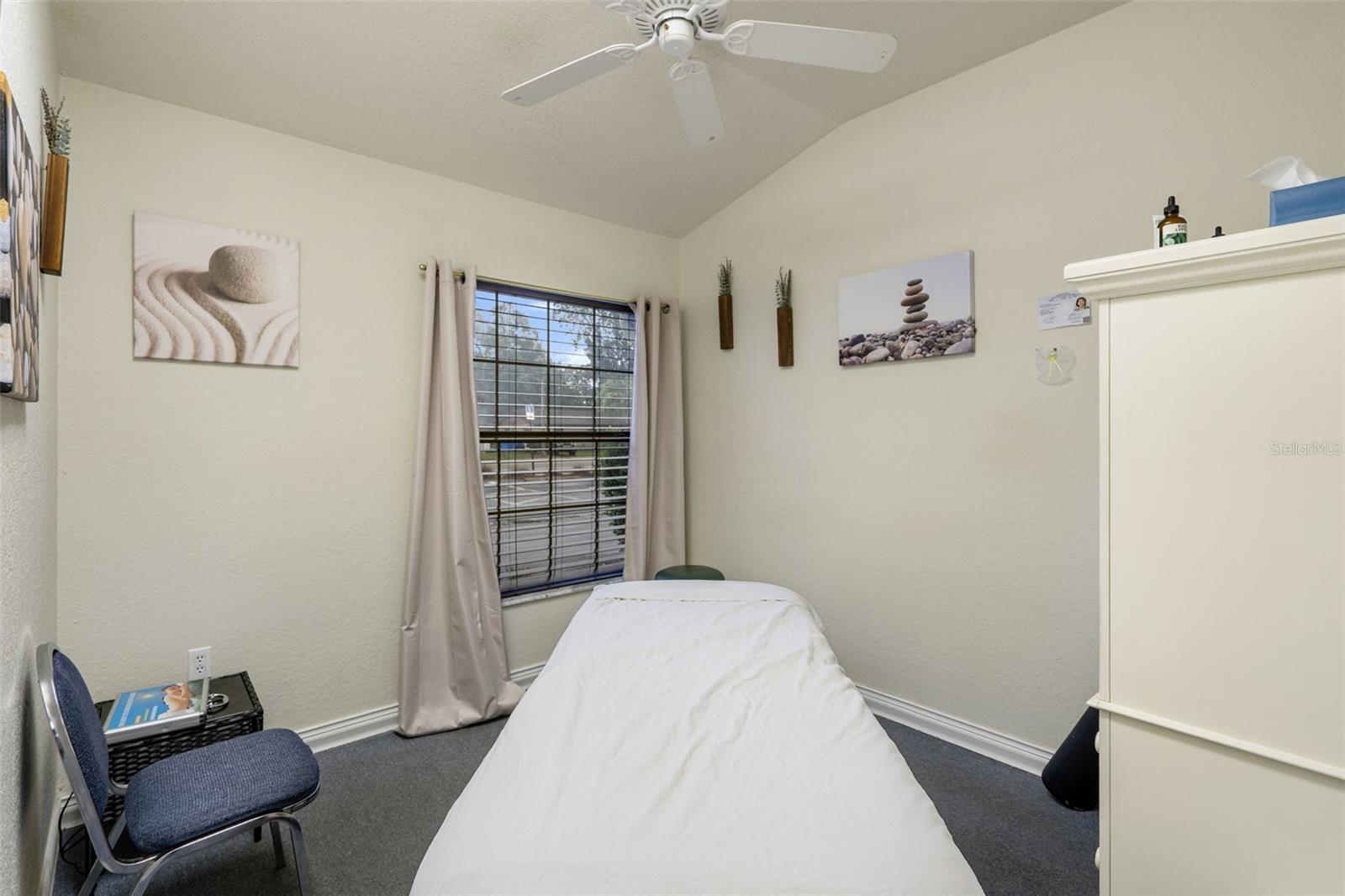 1377 Deltona Blvd Property Photo 19