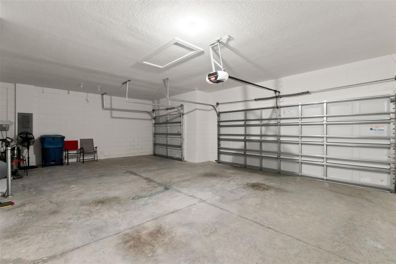 13589 Hunters Point St Property Photo 40