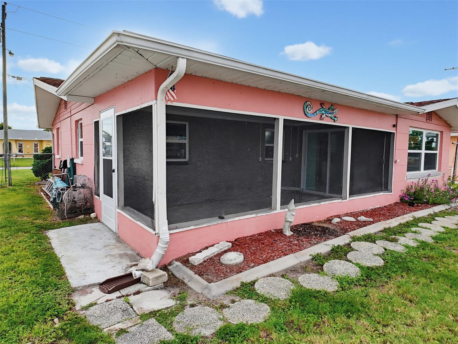 13530 Maria Dr Property Photo 40