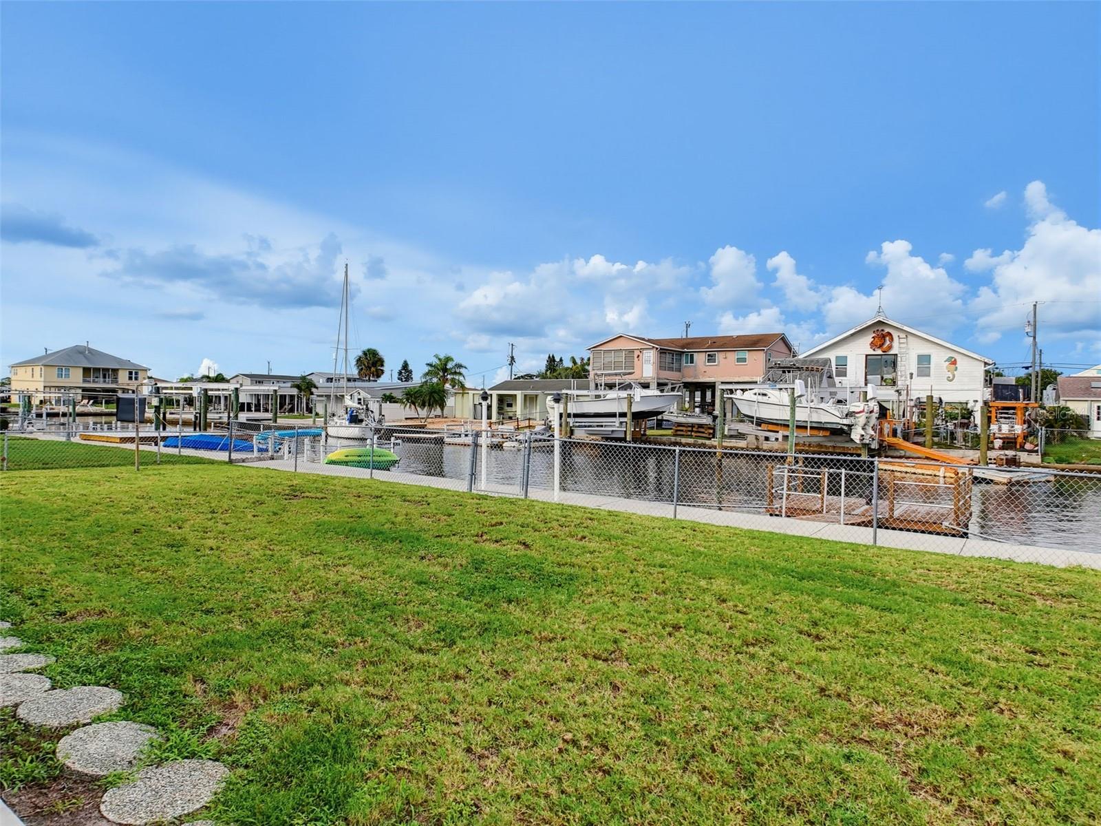13530 Maria Dr Property Photo 42