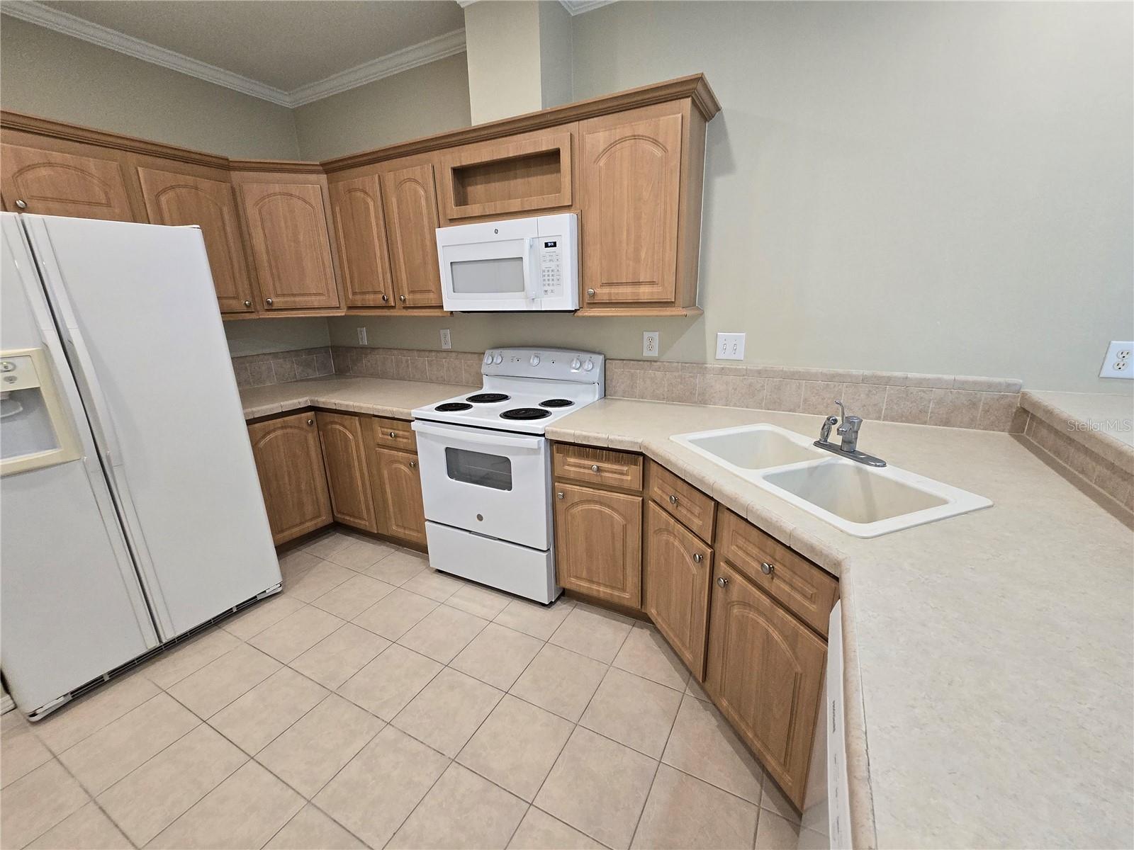 7644 Sailwinds Pass Property Photo 8