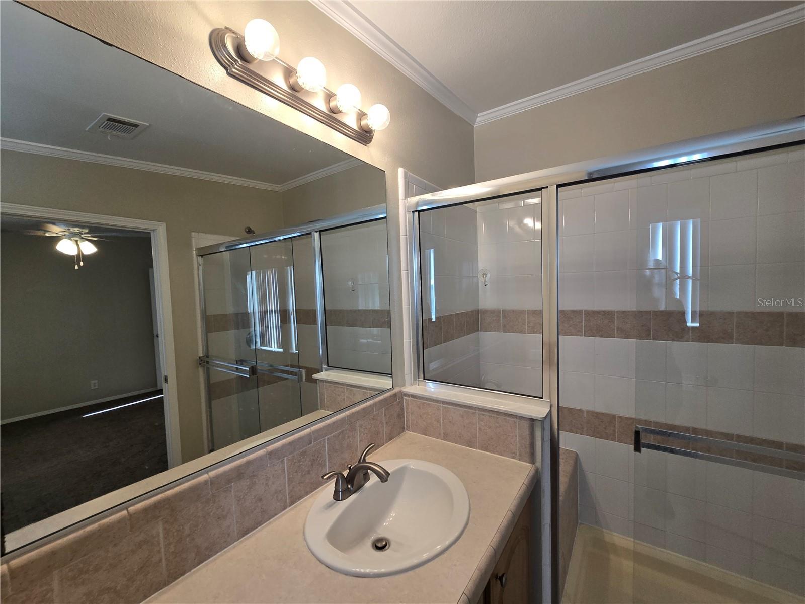 7644 Sailwinds Pass Property Photo 12