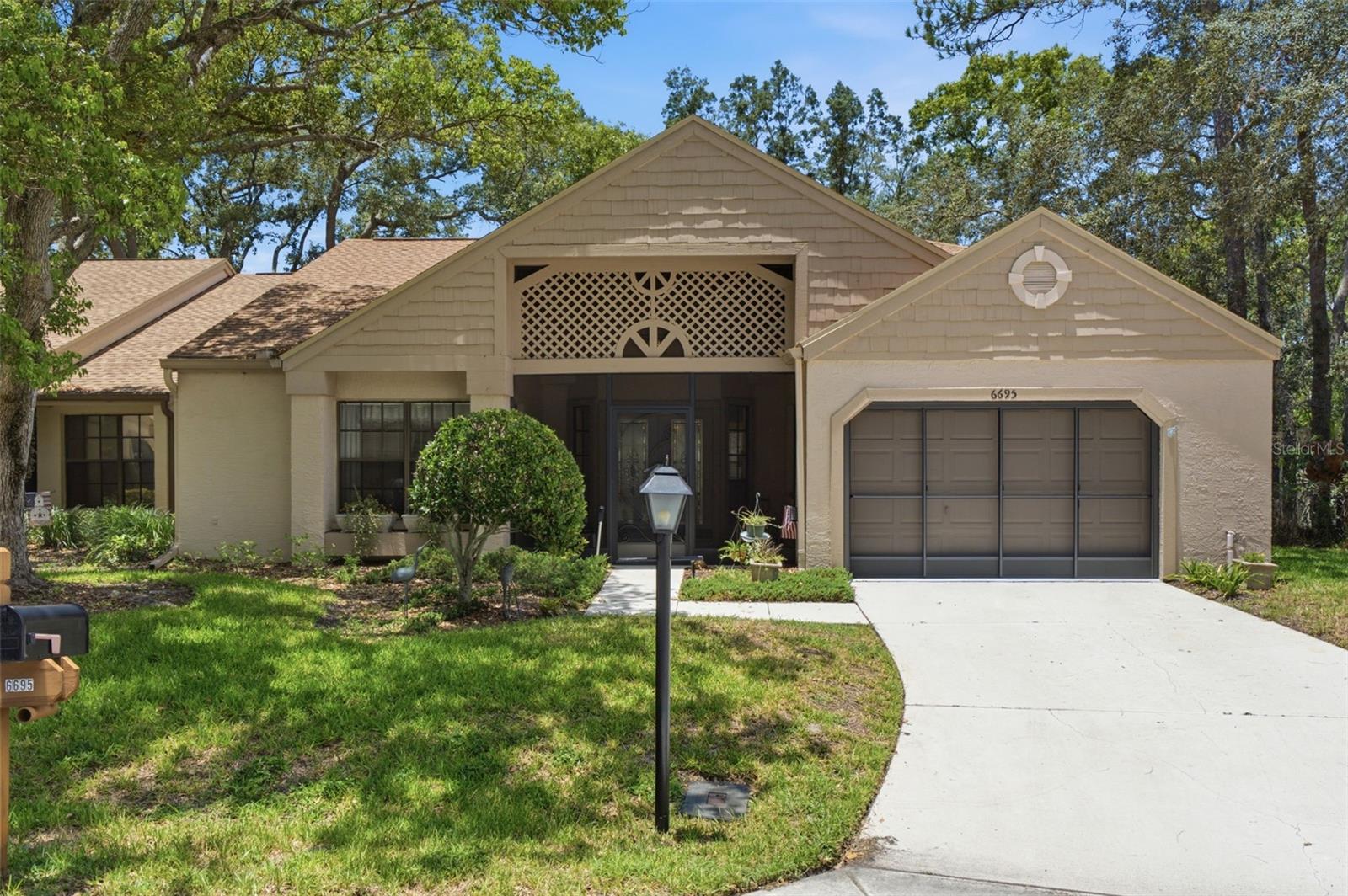 6695 PIN OAK CT Property Photo 1