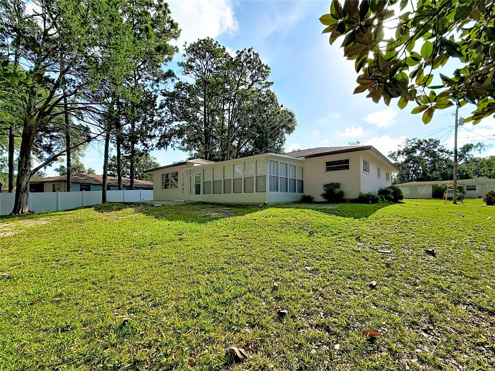 609 Goodyear Ave Property Photo 33