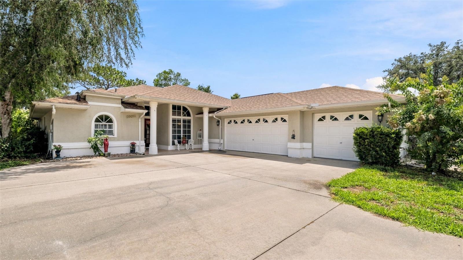 13194 Roseanna Dr Property Photo 1