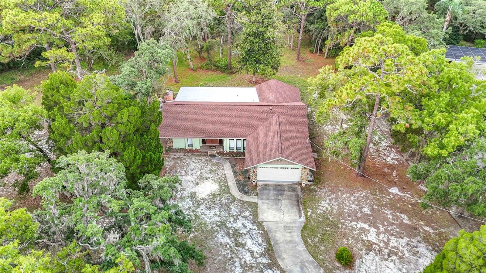 10050 Deer Ln Property Photo 1