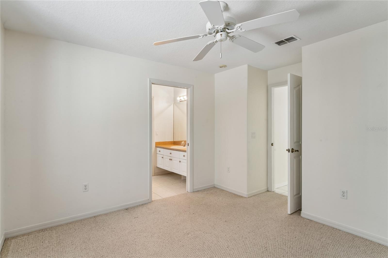 6381 Pinehurst Dr Property Photo 28