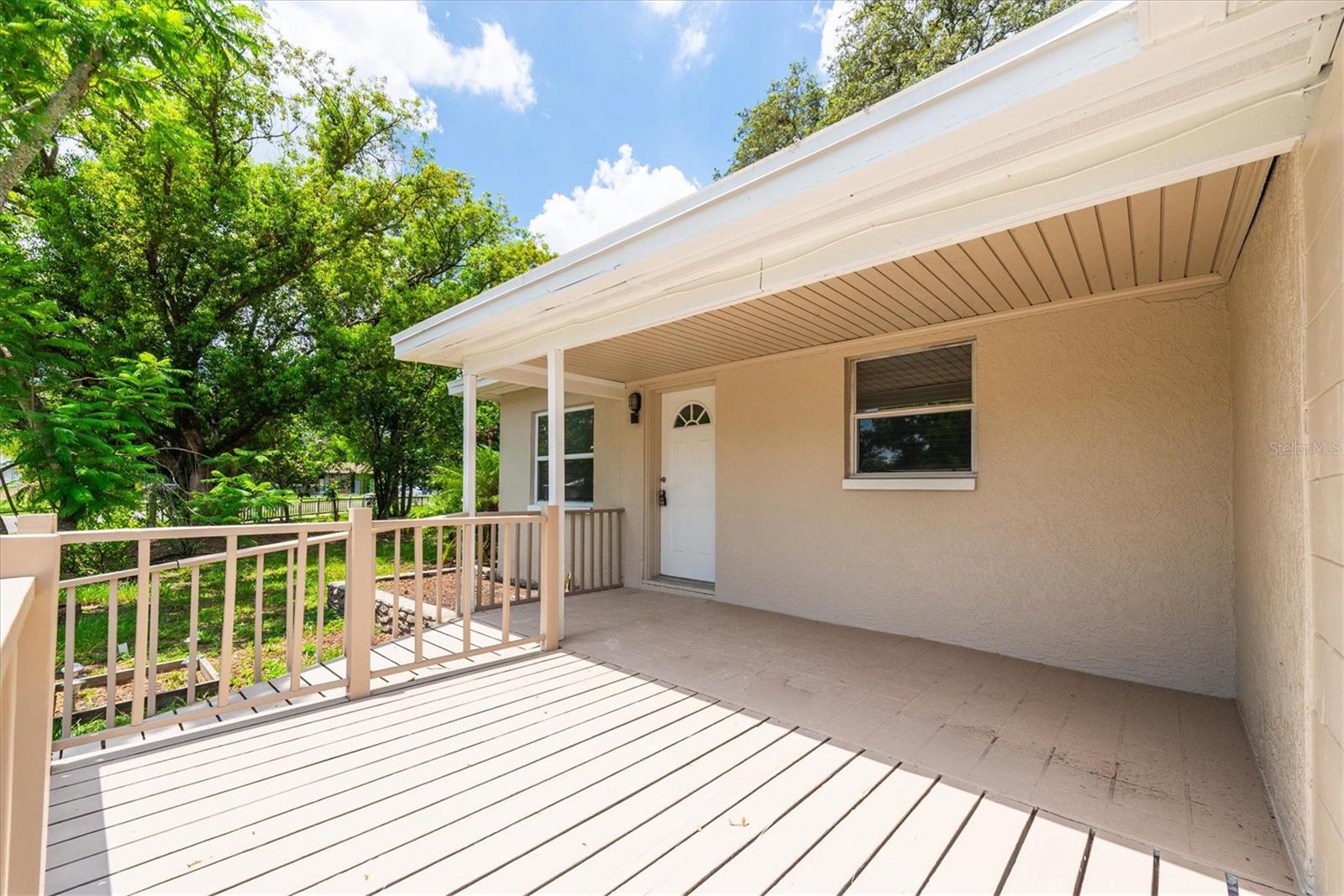 1808 S Club Ct Property Photo 1
