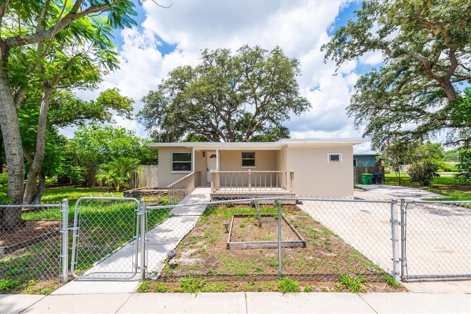 1808 S Club Ct Property Photo 45