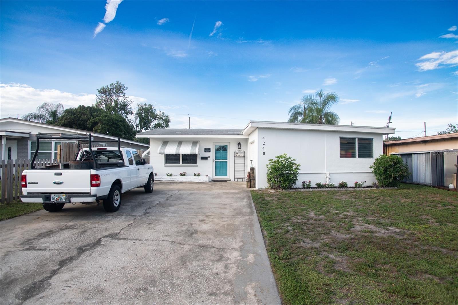 4240 69th Ave N Property Photo 5