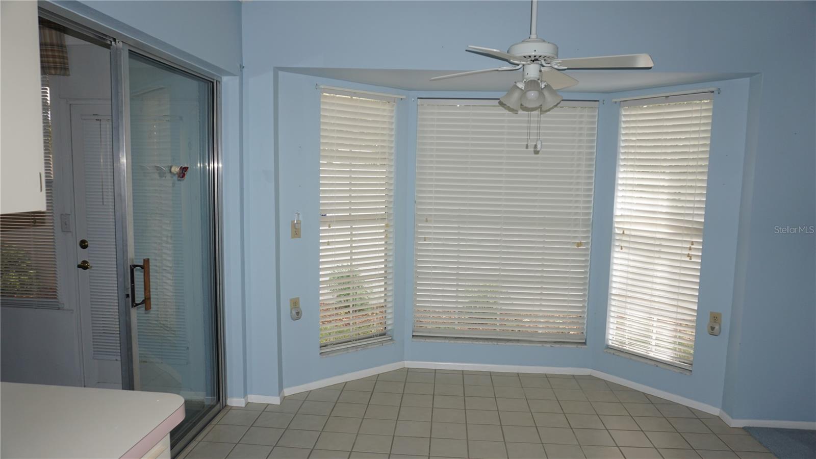 10512 Tapestry Dr Property Photo 4