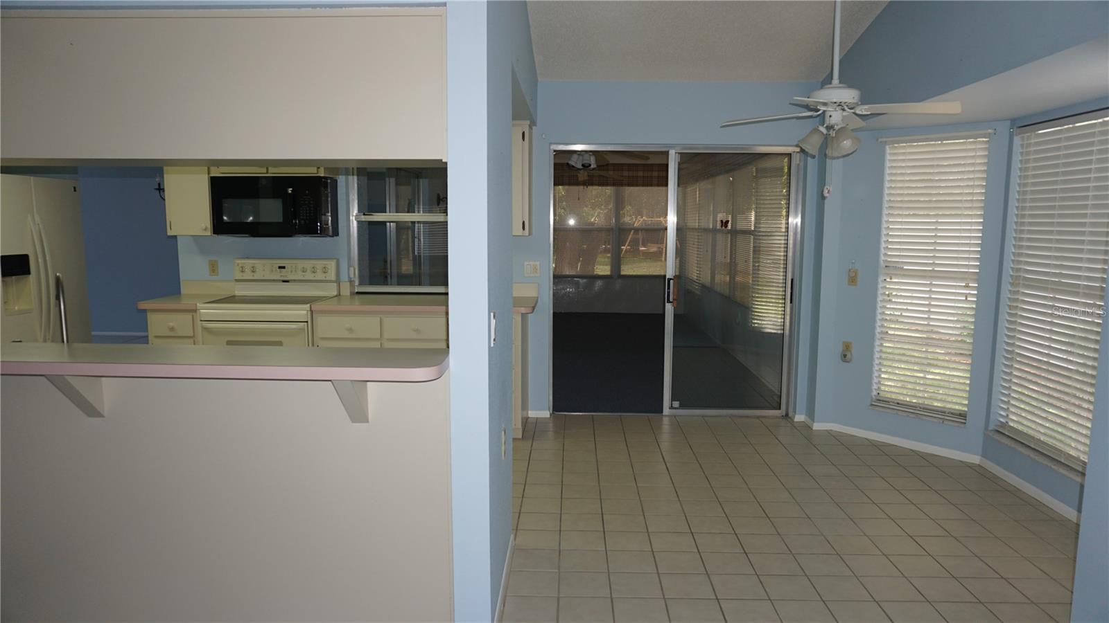 10512 Tapestry Dr Property Photo 8