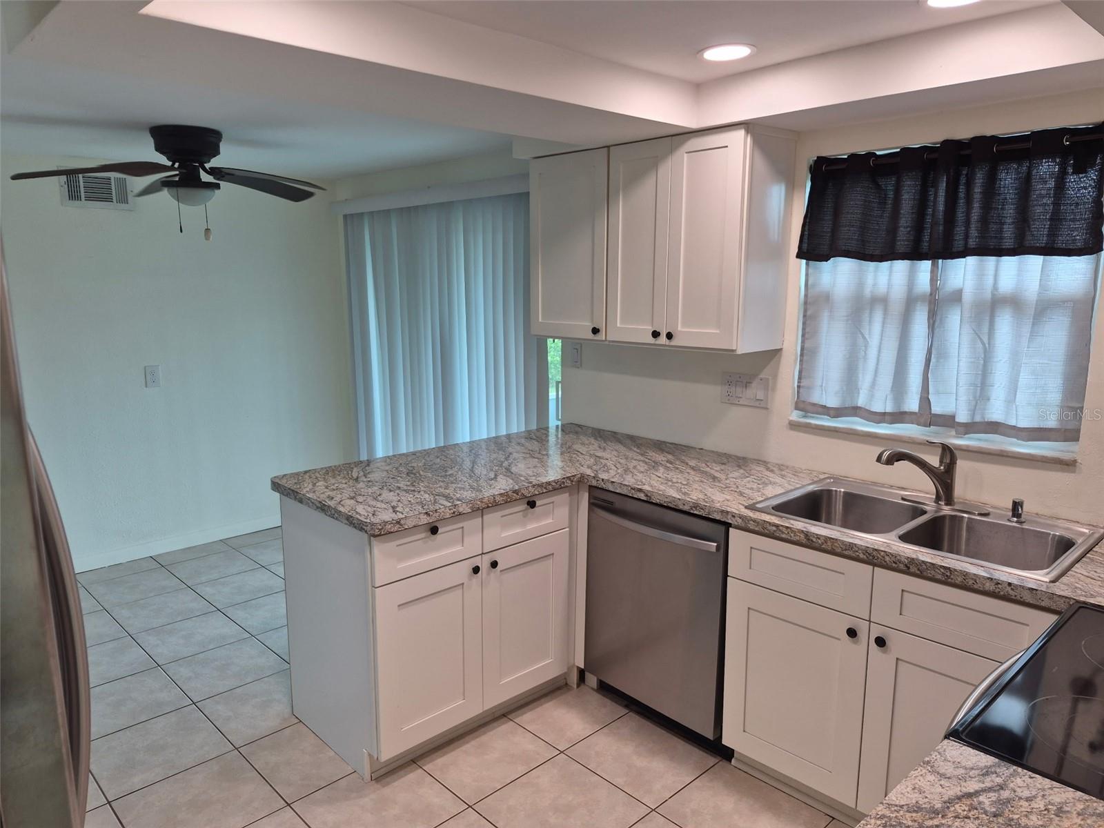 13636 Veronica Dr Property Photo 6