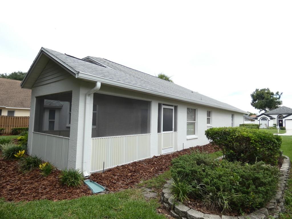 6200 Ashfield Pl Property Photo 6