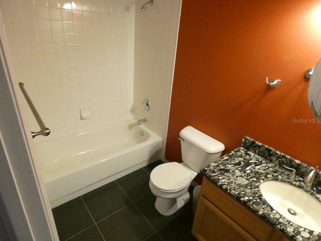 6200 Ashfield Pl Property Photo 16