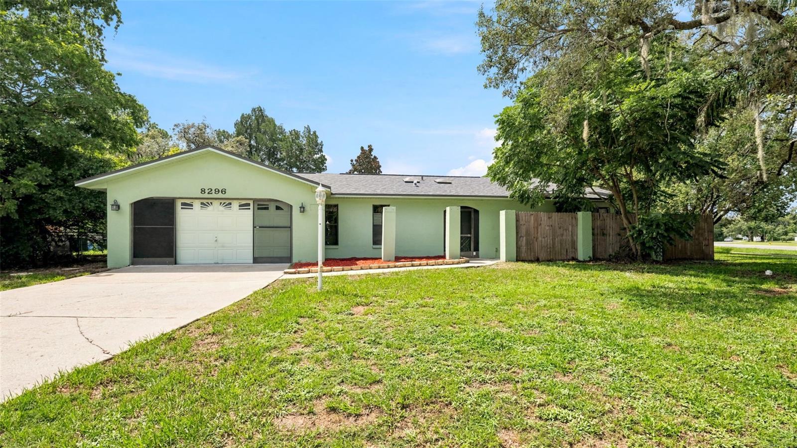 8296 GALLUP RD Property Photo 1