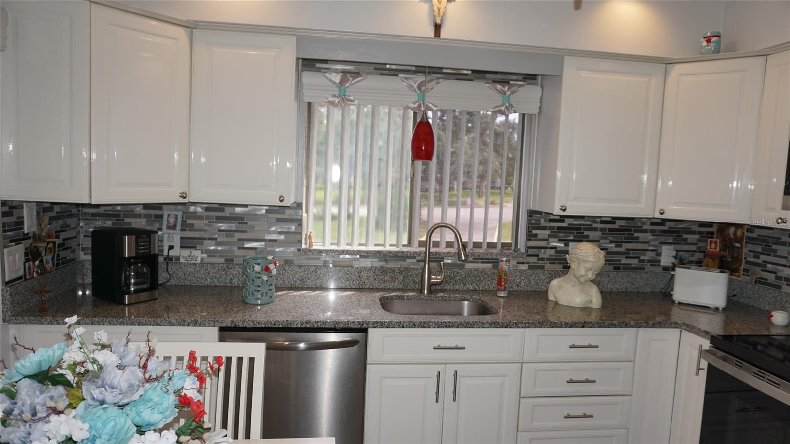 12805 Wedgewood Way #c Property Photo 4