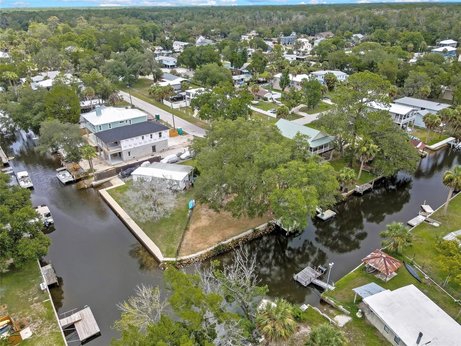 6134 Island Dr Property Photo 5