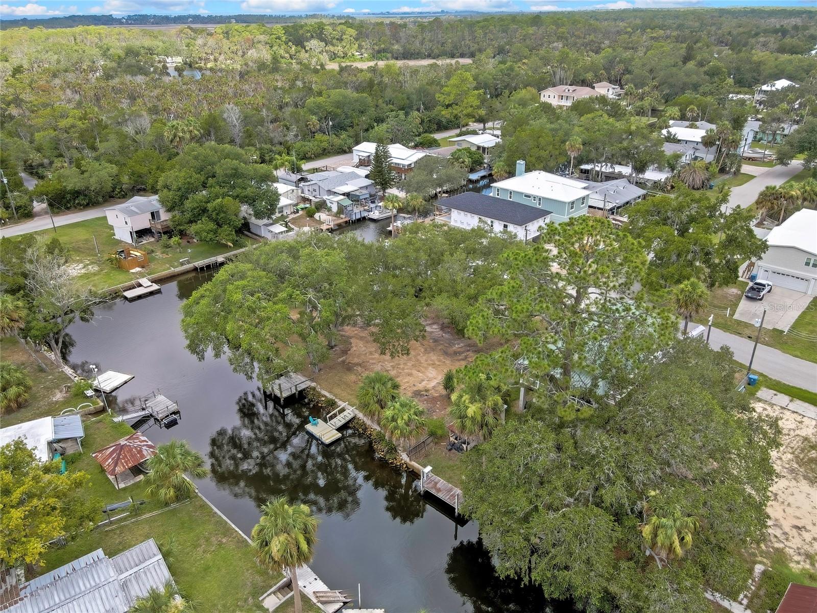 6134 Island Dr Property Photo 17