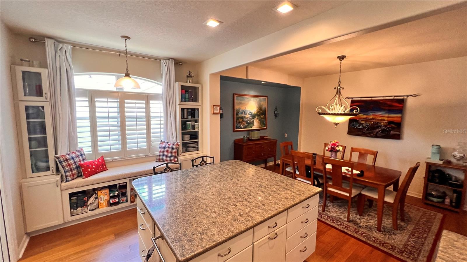 5561 Legend Hills Ln Property Photo 16