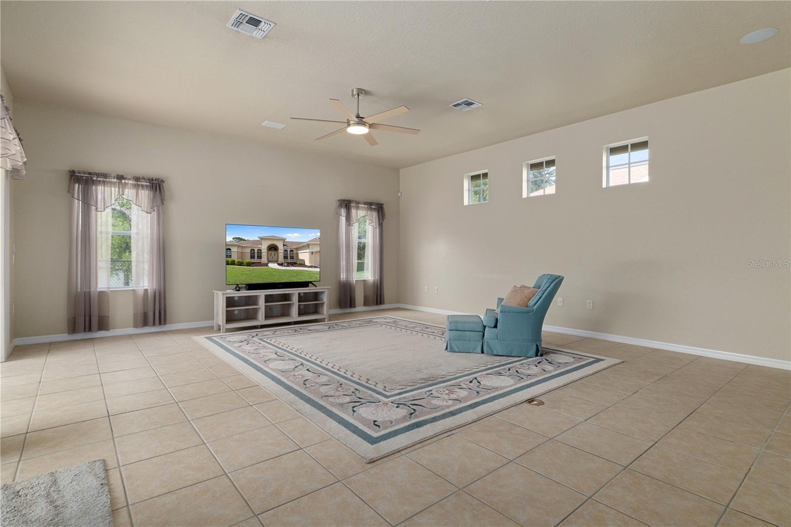 6132 Krista Dr Property Photo 27