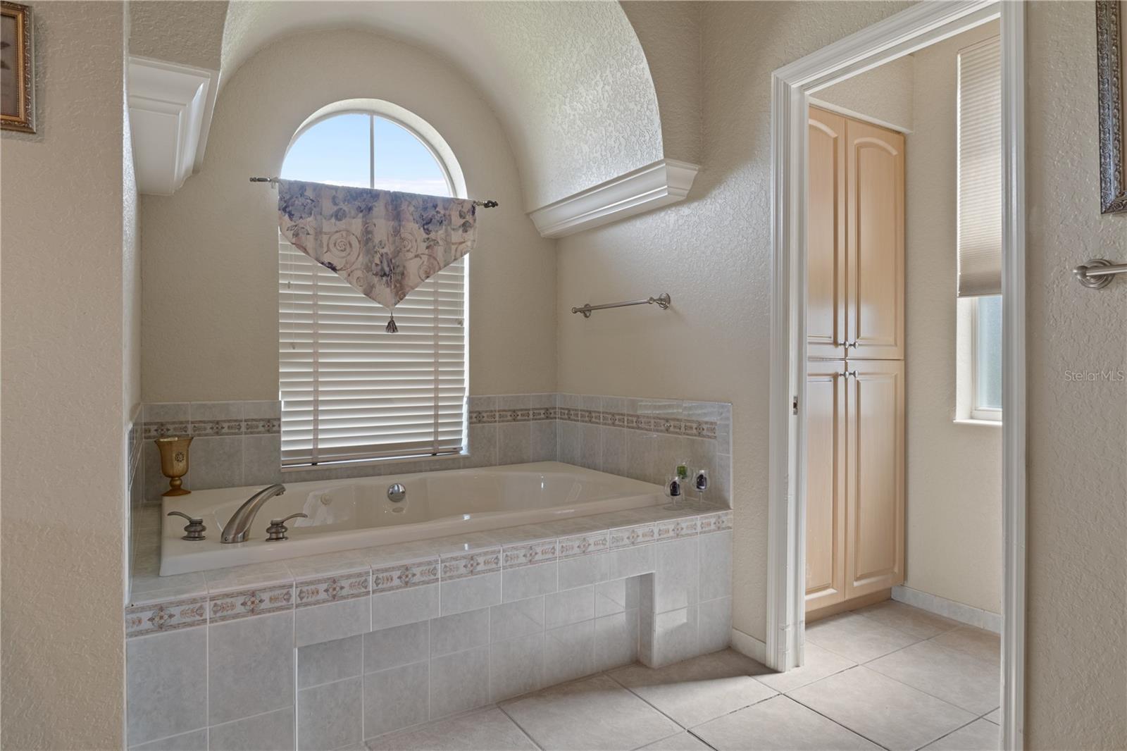 6132 Krista Dr Property Photo 45