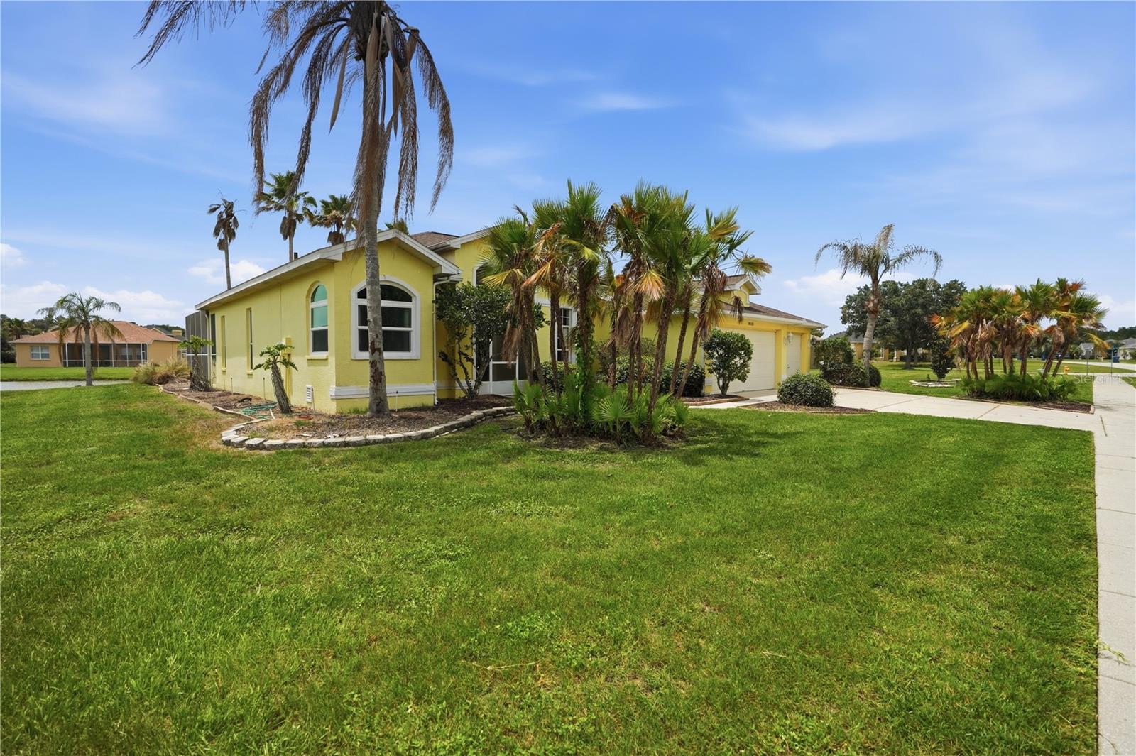 18131 Rivard Blvd Property Photo 4