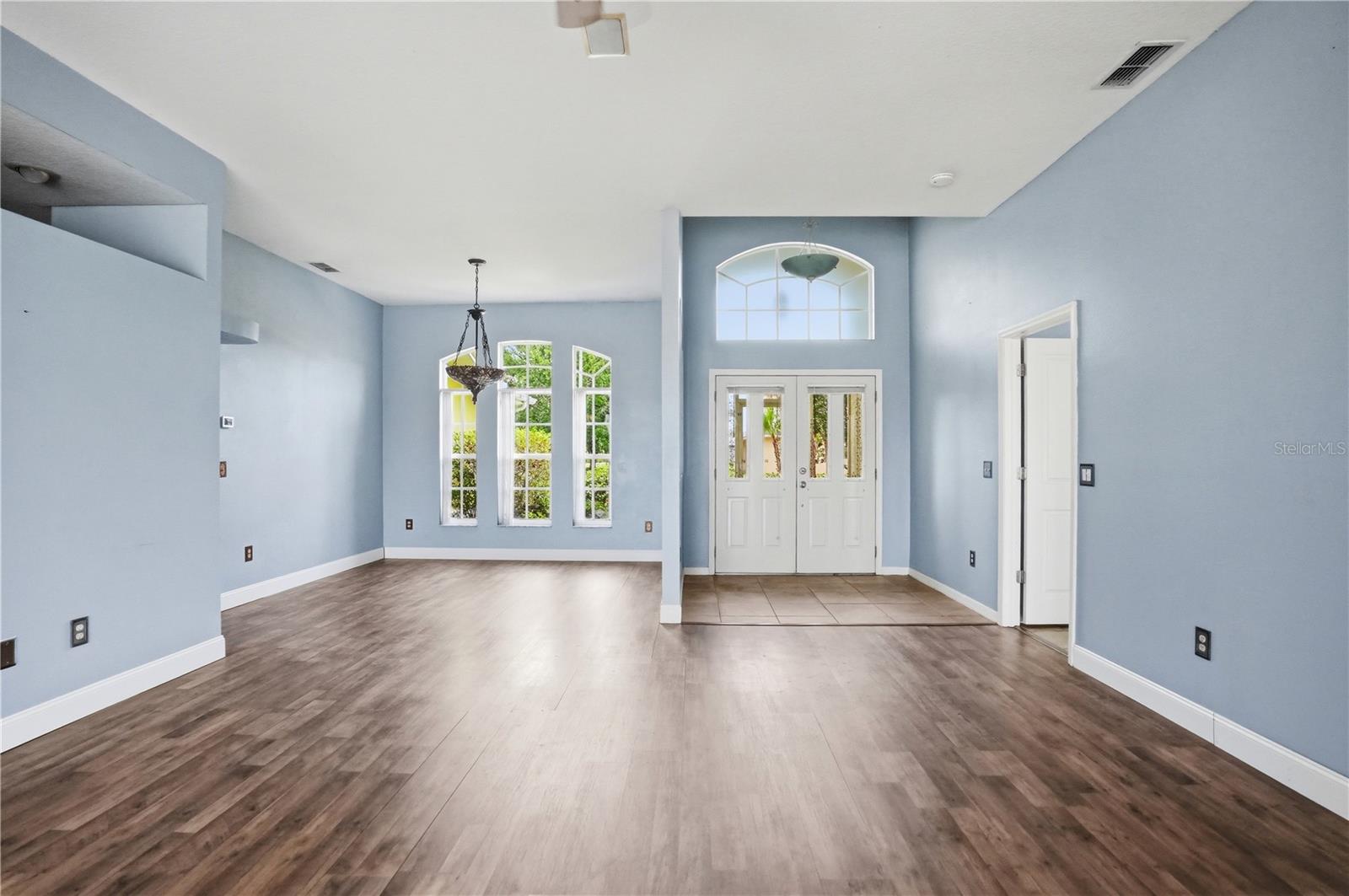 18131 Rivard Blvd Property Photo 5