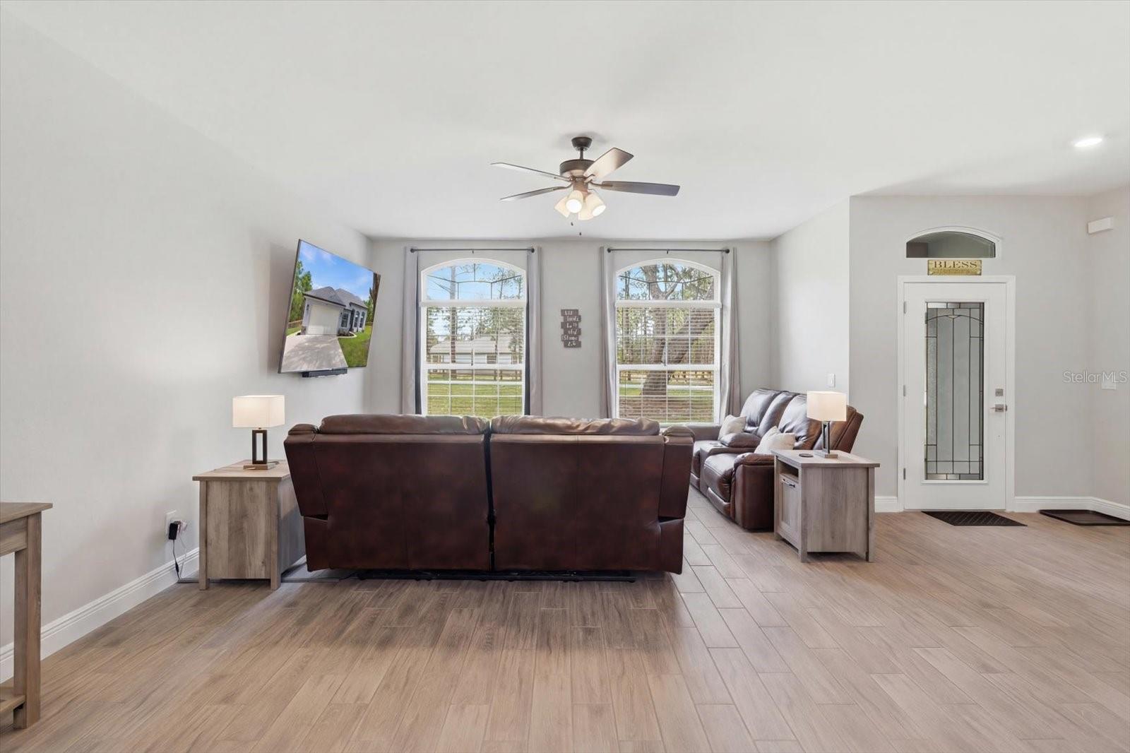 W7887516 Property Photo 10