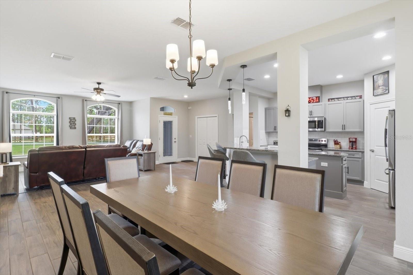W7887516 Property Photo 21