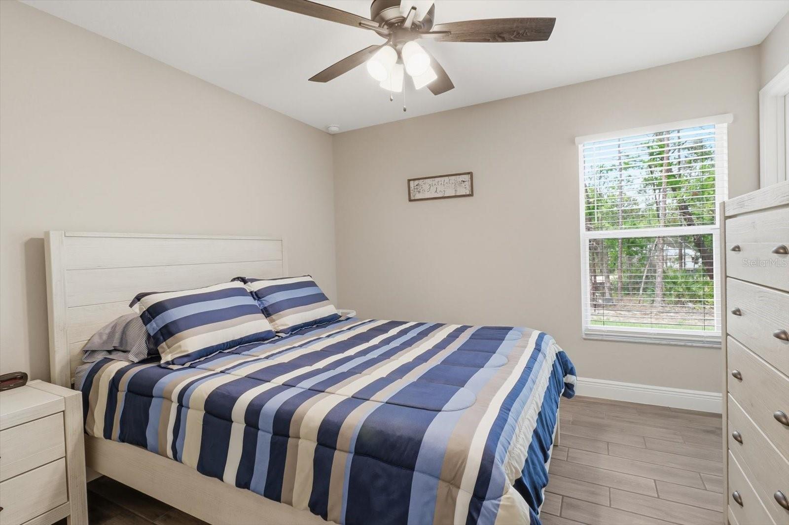 W7887516 Property Photo 28