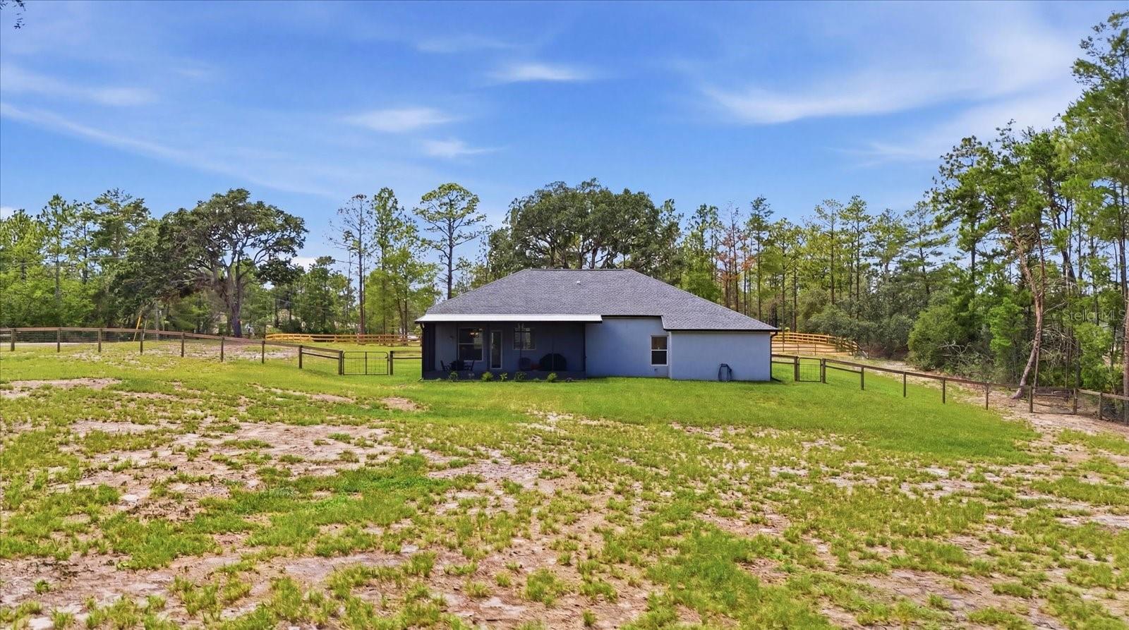 W7887516 Property Photo 39