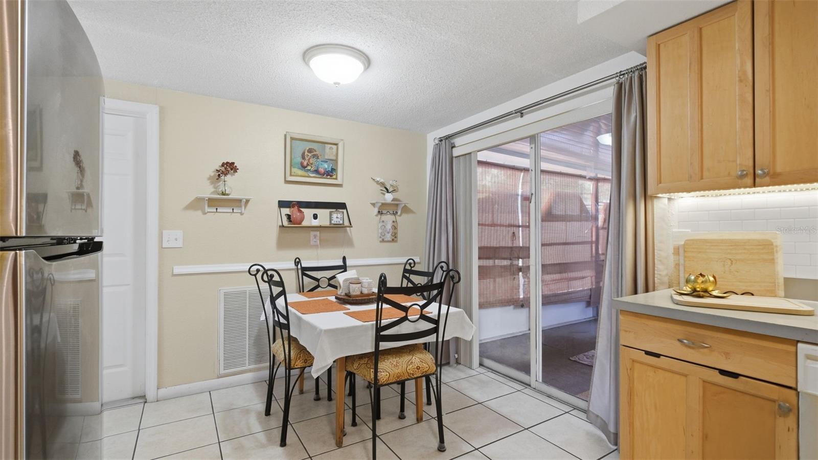 3498 Thunderbird Ave Property Photo 15