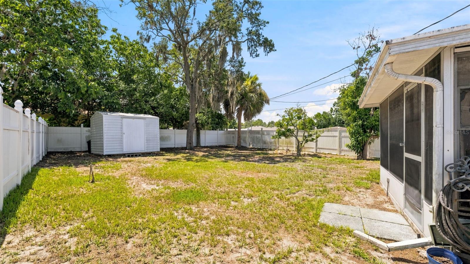 3498 Thunderbird Ave Property Photo 25